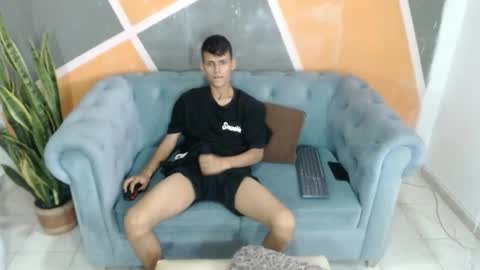 Snapshot of asbeell_grigory chatting on 09-12-25, 07:36 asbeell grigory online show from 09-12-25, 07:36