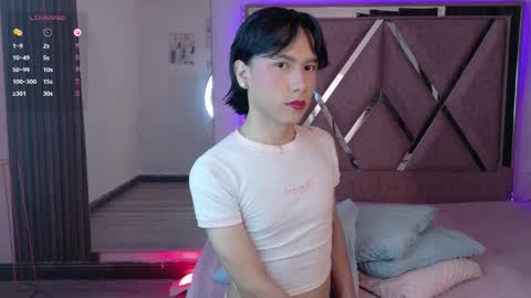 Ash Femboy online show from 11-21-25, 07:45
