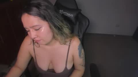 ash_smith1 online show from 09-14-25, 01:49