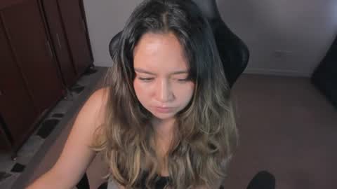 ash_smith1 online show from 07-29-26, 07:12
