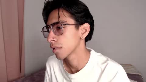 Ash online show from 11-10-25, 12:31