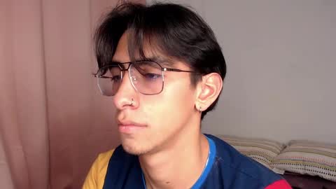 Ash online show from 11-18-25, 12:38