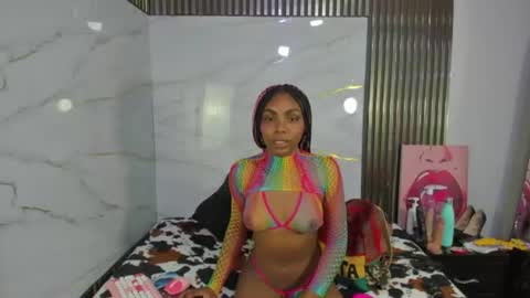 asha_zuri69 online show from 06-15-26, 01:13
