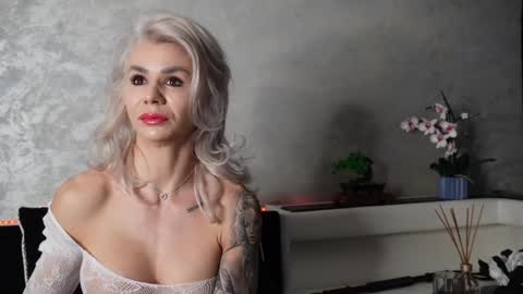 Asha online show from 02-26-25, 12:49