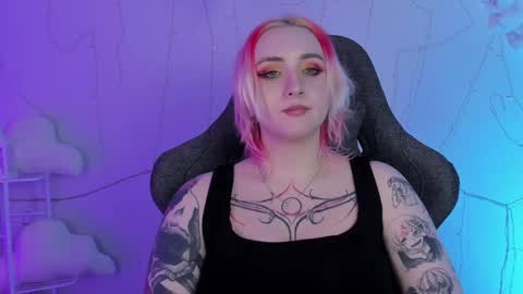 Snapshot of asheluck chatting on 02-06-25, 11:48 AshleyAshe online show from 02-06-25, 11:48