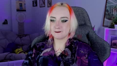 Snapshot of asheluck chatting on 02-08-25, 08:21 AshleyAshe online show from 02-08-25, 08:21