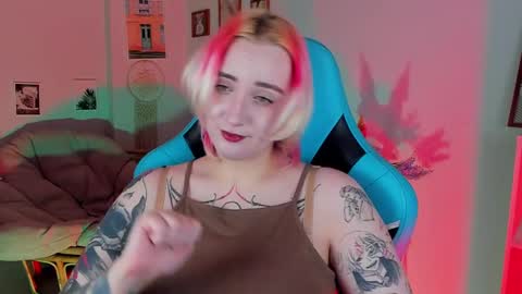 Snapshot of asheluck chatting on 02-22-25, 02:17 AshleyAshe online show from 02-22-25, 02:17