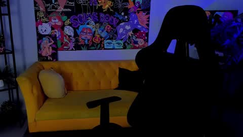 Snapshot of asheluck chatting on 03-07-25, 02:04 AshleyAshe online show from 03-07-25, 02:04