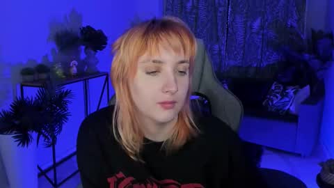 Snapshot of asheluck chatting on 09-19-25, 02:24 AshleyAshe online show from 09-19-25, 02:24