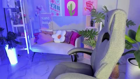 Snapshot of asheluck chatting on 09-23-25, 02:14 AshleyAshe online show from 09-23-25, 02:14