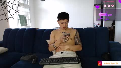 Ashley And Ryan  online show from 10-31-25, 07:37