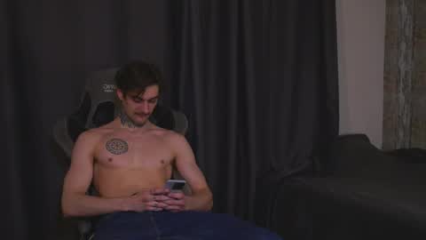 Jerk Machine online show from 05-12-26, 10:23