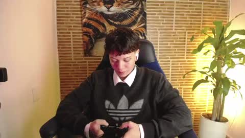 Snapshot of asher_addams__ chatting on 07-18-26, 05:33 asher_addams__ online show from 07-18-26, 05:33