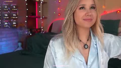 Anna Anya online show from 07-20-26, 01:57