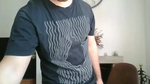 Snapshot of ashiat chatting on 03-04-25, 12:01 ashiat online show from 03-04-25, 12:01