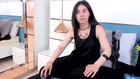 Snapshot of ashkoreh chatting on 10-24-25, 09:11 Ashkoreh online show from 10-24-25, 09:11