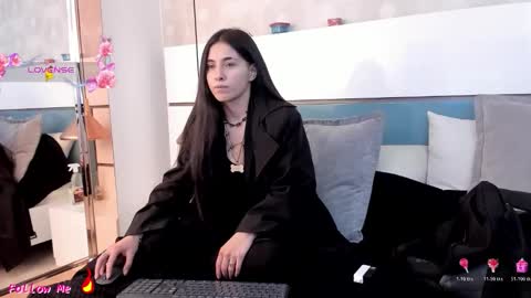 Snapshot of ashkoreh chatting on 12-14-25, 07:07 Ashkoreh online show from 12-14-25, 07:07