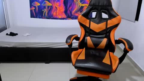 ashlan_king online show from 09-12-25, 03:28