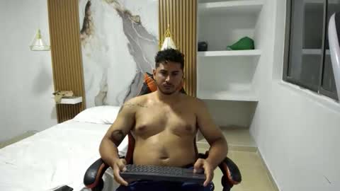ashlan_king online show from 05-01-26, 04:17