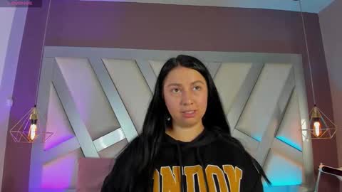 Snapshot of ashleey_bell_ chatting on 04-27-26, 12:47 Ashley online show from 04-27-26, 12:47