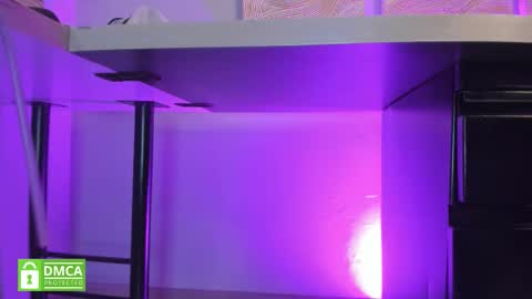 Snapshot of ashleey_thompsonn chatting on 11-07-25, 11:27 Ashley online show from 11-07-25, 11:27