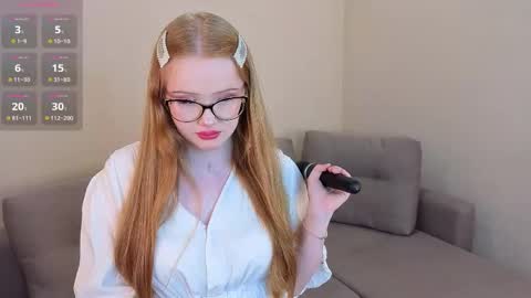 Snapshot of ashleighsexauer chatting on 05-27-26, 04:26 ashleighsexauer online show from 05-27-26, 04:26