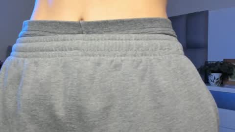 Carolina  online show from 12-29-24, 12:41