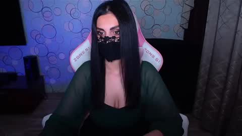   Yasmina   online show from 11-23-25, 03:28