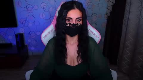   Yasmina   online show from 12-05-25, 03:26