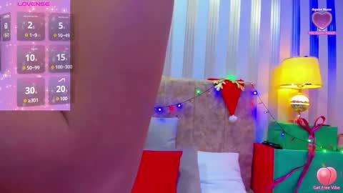 Snapshot of ashley__foxx_ chatting on 12-21-24, 07:06 ashley online show from 12-21-24, 07:06