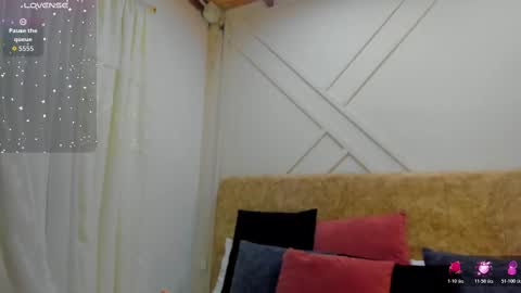 Snapshot of ashley__foxx_ chatting on 11-10-25, 12:59 ashley online show from 11-10-25, 12:59