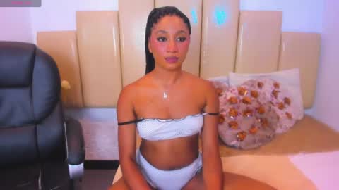 ashley online show from 06-19-26, 03:55