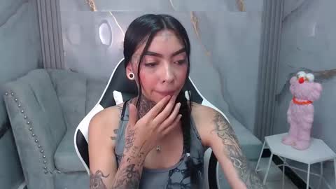 ashley_blum_v online show from 09-15-25, 07:47