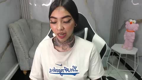 ashley_blum_v online show from 10-07-25, 08:17