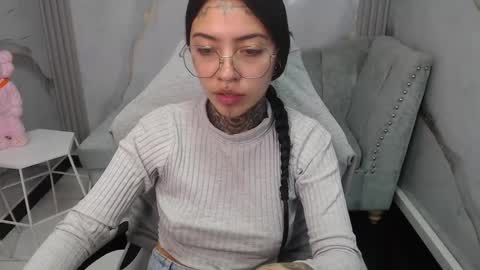 ashley_blum_v online show from 10-31-25, 02:07