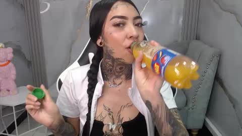 ashley_blum_v online show from 11-06-25, 08:10