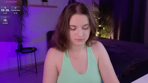 Snapshot of ashley_glen chatting on 10-01-25, 07:25 online show from 10-01-25, 07:25