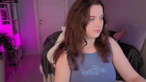 Snapshot of ashley_glen chatting on 10-09-25, 07:50 online show from 10-09-25, 07:50
