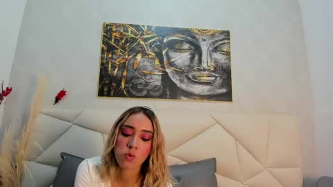 Snapshot of ashley_miller26 chatting on 03-07-25, 11:40 ashley_miller26 online show from 03-07-25, 11:40