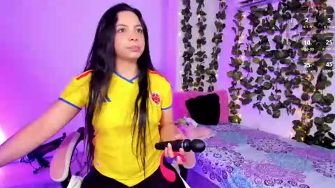 ashley online show from 07-04-26, 03:35
