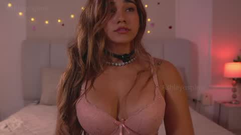 Snapshot of ashley_ospino chatting on 05-24-26, 11:32 Ashley online show from 05-24-26, 11:32