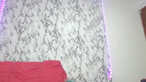 Snapshot of ashley_spicy chatting on 02-28-25, 03:37 Ashley online show from 02-28-25, 03:37