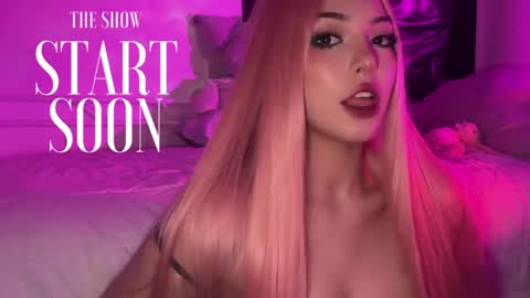 Ashlee Boox   online show from 05-14-26, 03:19