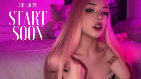 Ashlee Boox   online show from 05-31-26, 05:53