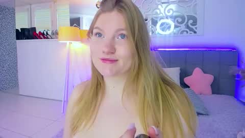 AshleyJonse online show from 11-16-25, 05:57