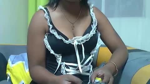 Snapshot of ashleyqueen_x chatting on 10-05-25, 03:43 ashleyqueen X online show from 10-05-25, 03:43