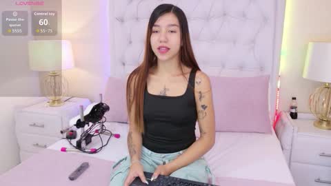 Snapshot of ashleyroberh chatting on 01-11-26, 12:10 AshleyRoberh online show from 01-11-26, 12:10