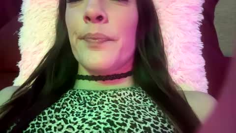 Ashley online show from 01-10-25, 04:22