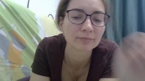 Ashley online show from 02-19-25, 09:28