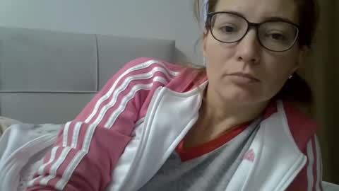 Ashley online show from 09-23-25, 07:22